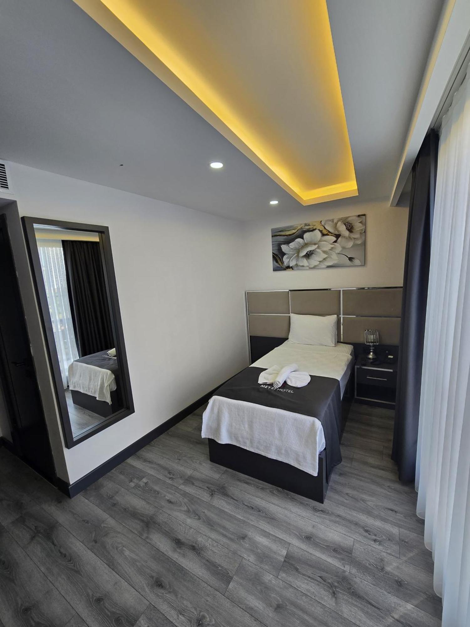 Meyzi Hotel İstanbul Dış mekan fotoğraf